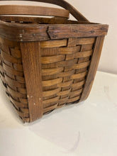 Load image into Gallery viewer, Two Handle Wicker Basket