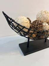 Load image into Gallery viewer, Metal Wire Boat with Decorative Balls