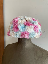 Load image into Gallery viewer, Flowered Hat
