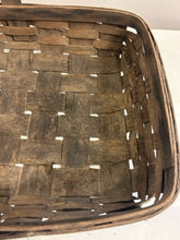 Load image into Gallery viewer, Shallow One Handle Wicker Flower Basket