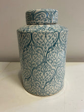 Load image into Gallery viewer, Blue & White Decorative Ginger Jar with Lid