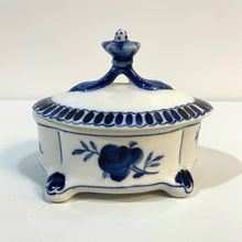 Load image into Gallery viewer, Vintage Russian Ghzel Porcelain Trinket Dish with Lid