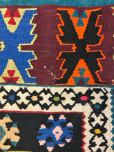 Load image into Gallery viewer, Turkish Esme Kilim Area Rug