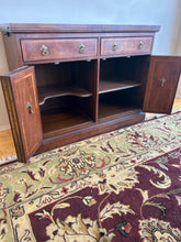 Load image into Gallery viewer, Georgian Banded Mahogany Flip Top Server on Wheels from Craig Furniture