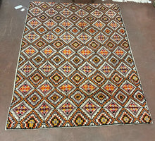 Load image into Gallery viewer, Colorful 100% Hand Knotted Wool Moroccan Area Rug