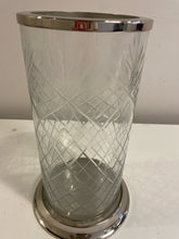 Load image into Gallery viewer, Diamond Pattern  Hurricane with Silver Plated Rim & Base