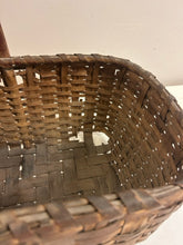 Load image into Gallery viewer, One Handle Wicker Basket