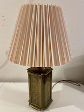 Load image into Gallery viewer, Vintage Brass Chinoiserie Etched Canister Lamp