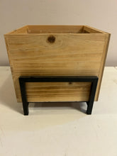 Load image into Gallery viewer, Square Wood Planter on Metal Base