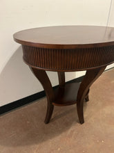 Load image into Gallery viewer, Altavista Oval End Table From Lane Furniture