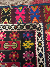 Load image into Gallery viewer, Turkish Esme Kilim Area Rug