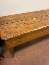Load image into Gallery viewer, Vintage Pine Bench