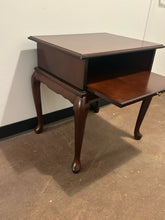 Load image into Gallery viewer, Queen Anne Style Mahogany End Table with Pull Out Tray