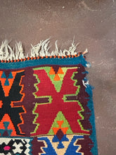 Load image into Gallery viewer, Turkish Esme Kilim Area Rug