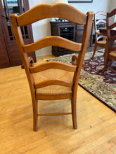 Load image into Gallery viewer, Dining Room Table with Two 18" Leaves, 4 Rush Seat Side Chairs & 2 Arm Chairs from Walter Wabash