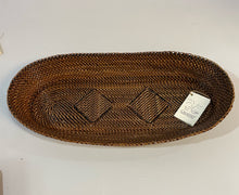 Load image into Gallery viewer, Oval Bread Basket from Calaisio