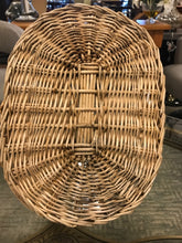 Load image into Gallery viewer, Oval Wicker Basket w/Handle
