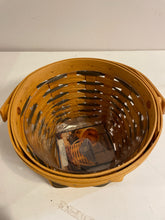 Load image into Gallery viewer, Longaberger Crawford Barn Raising Basket
