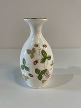 Load image into Gallery viewer, "Wild Strawberry" Bud Vase from Wedgwood China
