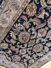Load image into Gallery viewer, 100% Wool Black, Tan &amp; Red Area Rug made in India
