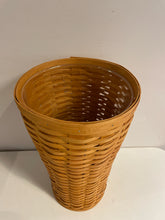 Load image into Gallery viewer, Longaberger Umbrella Basket
