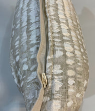 Load image into Gallery viewer, Pair of Silk Ecru Pillows with Linen Trim

