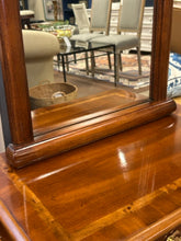 Load image into Gallery viewer, Petite Entry Table &amp;  Mirror
