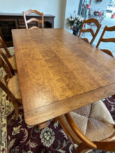 Load image into Gallery viewer, Dining Room Table with Two 18&quot; Leaves, 4 Rush Seat Side Chairs &amp; 2 Arm Chairs from Walter Wabash
