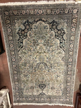 Load image into Gallery viewer, Black &amp; Tan Oriental Rug
