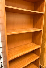 Load image into Gallery viewer, Particle Board Bookcase
