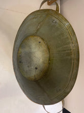 Load image into Gallery viewer, Vintage Oval Tin Tub with  Fleur de Lis
