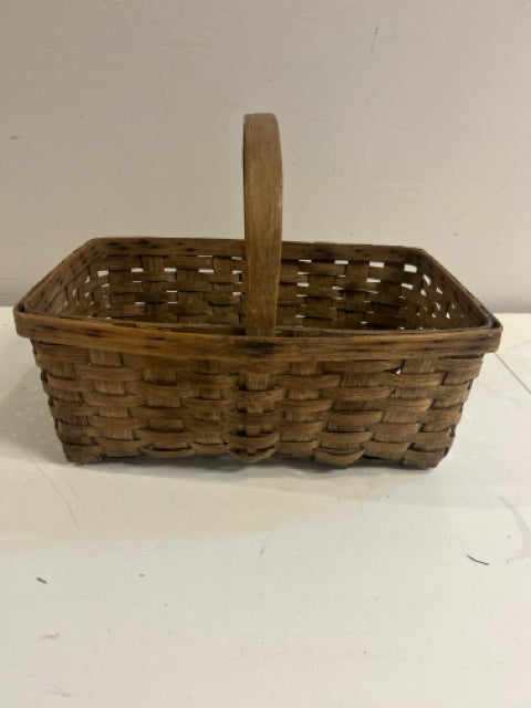 One Handle Wicker Basket