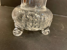 Load image into Gallery viewer, Crystal Pedestal Foot Vase
