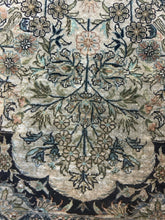 Load image into Gallery viewer, Black &amp; Tan Oriental Rug
