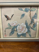 Load image into Gallery viewer, Pair of Asian Inspired Prints with Butterflies
