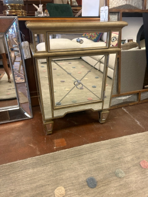 Mirrored One Door Nightstand/Cabinet