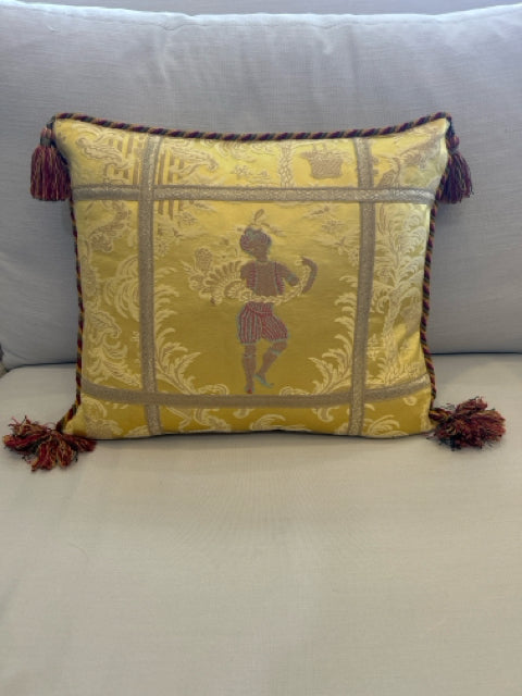 Yellow Damask Decorative Pillow from Passamaneria Toscana