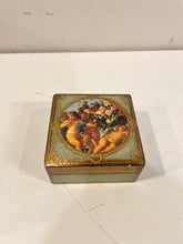 Load image into Gallery viewer, Wood Cherub Box made in Italy
