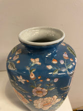 Load image into Gallery viewer, Porcelain Hand Painted Floral Vase
