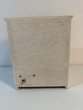 Load image into Gallery viewer, Vintage Musical Jewelry Box
