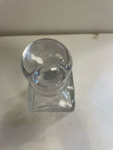 Load image into Gallery viewer, Square Decanter
