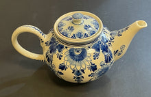 Load image into Gallery viewer, Blue &amp; White Teapot from Royal Delft
