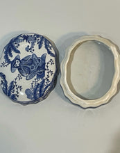 Load image into Gallery viewer, Vintage Blue and White Chinoiserie Lidded Box with "Speak No Evill" Monkey
