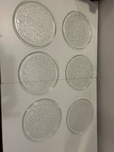 Load image into Gallery viewer, Set of 6 Textured Bamboo Pattern Pressed Glass Plates
