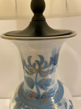 Load image into Gallery viewer, Blue &amp; White Porcelain Lamp
