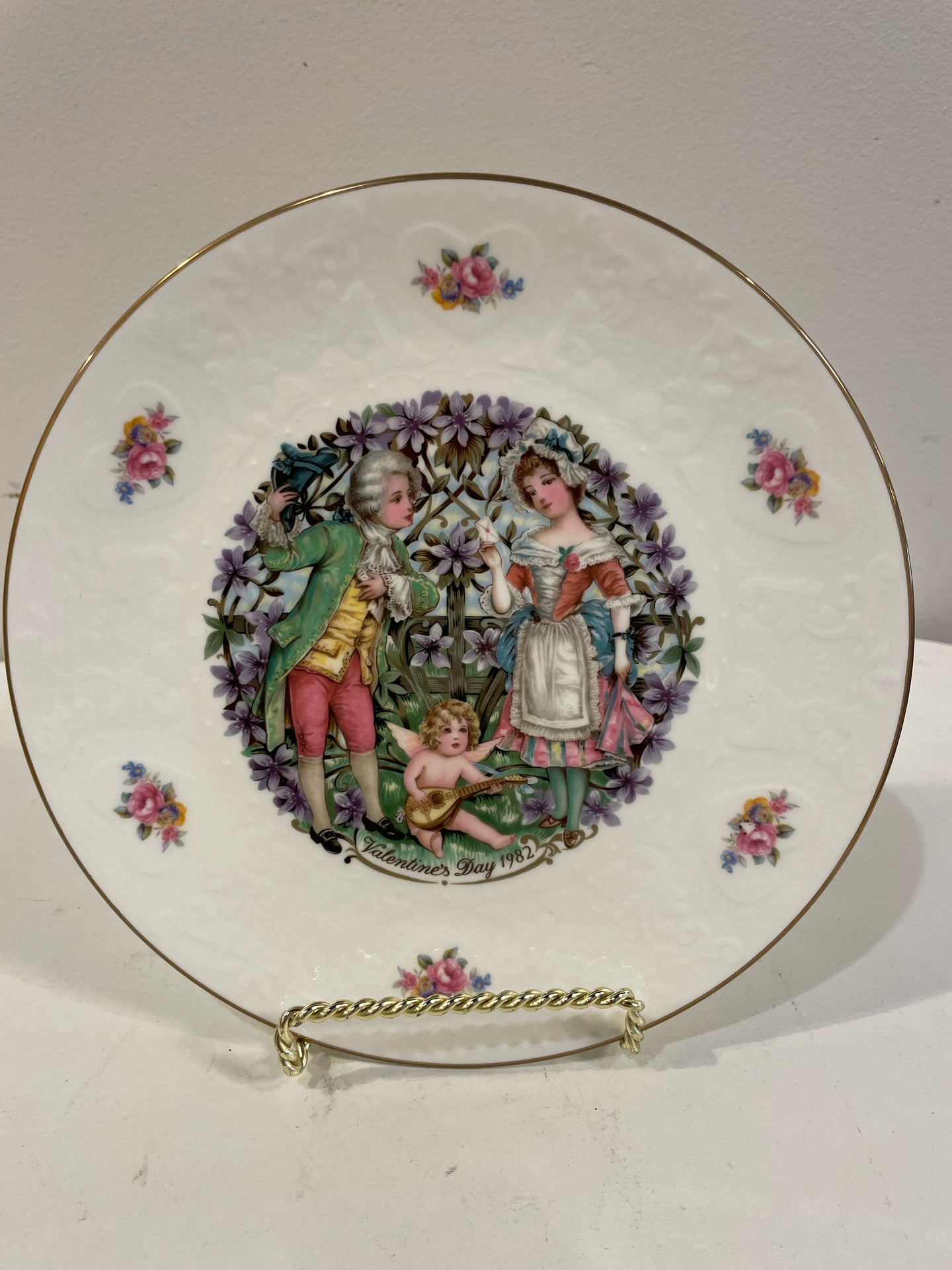 Valentine's Day Plate from Royal Doulton-1982