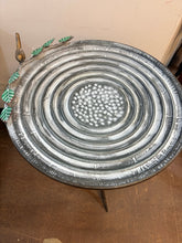 Load image into Gallery viewer, Metal Bird Bath With Bird and Leaves
