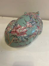 Load image into Gallery viewer, Vintage Hand Painted Chinese Porcelain Cat

