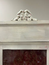 Load image into Gallery viewer, Vintage White Washed Schrank Cabinet with One Glass Shelf
