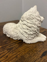 Load image into Gallery viewer, Samoyed Dog Figurine from Sandicast
